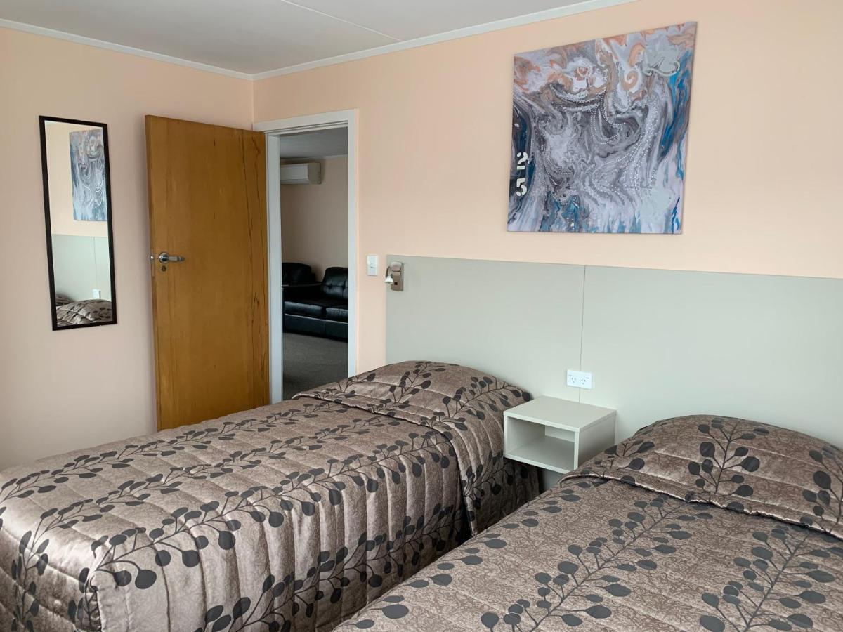 Kingswood Motel Waimate Buitenkant foto